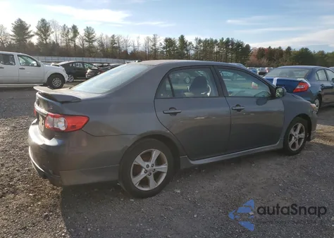 2011 Toyota Corolla Base z USA, uszkodzony, nr VIN 2T1BU4EE2BC692280